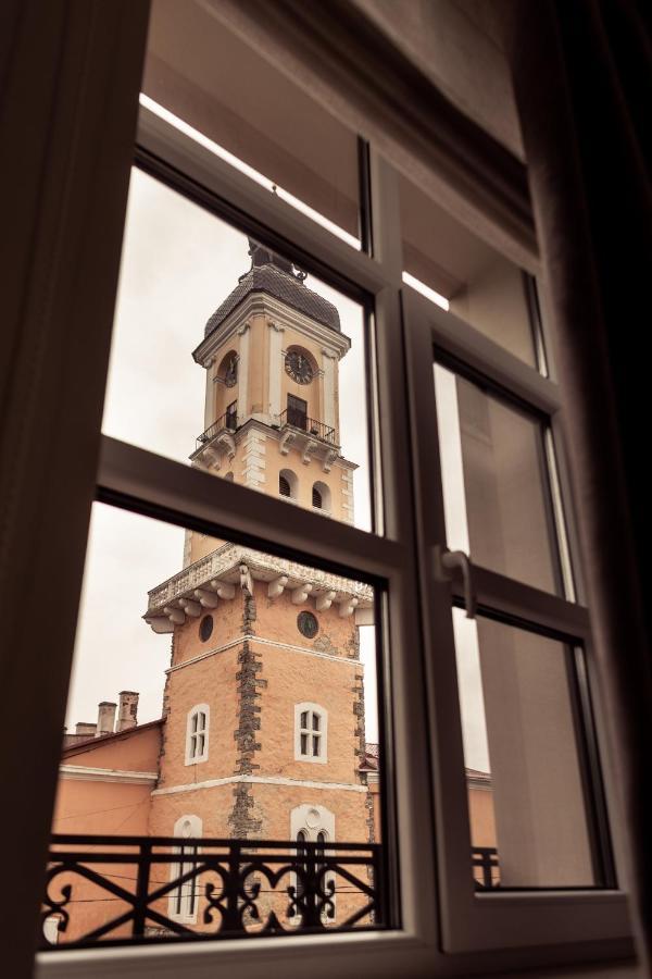 Ratusha Craft Rooms Kamianets Podilskyi Bagian luar foto